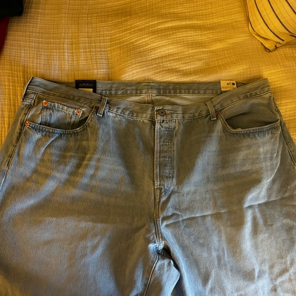 Levi’s 501 90’s Light Wash Denim - Picture 2 of 8